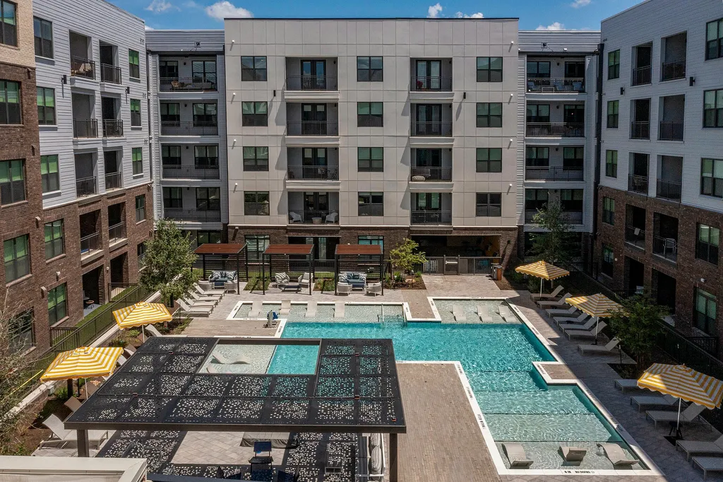 Mueller IV- d12f10ac6c84da000496db19e1200733-full